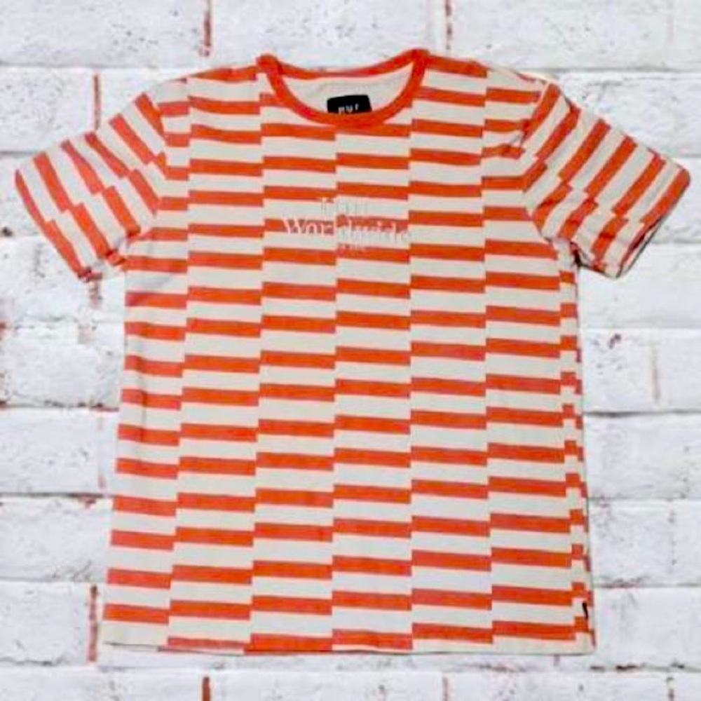 Huf worldwide large tee